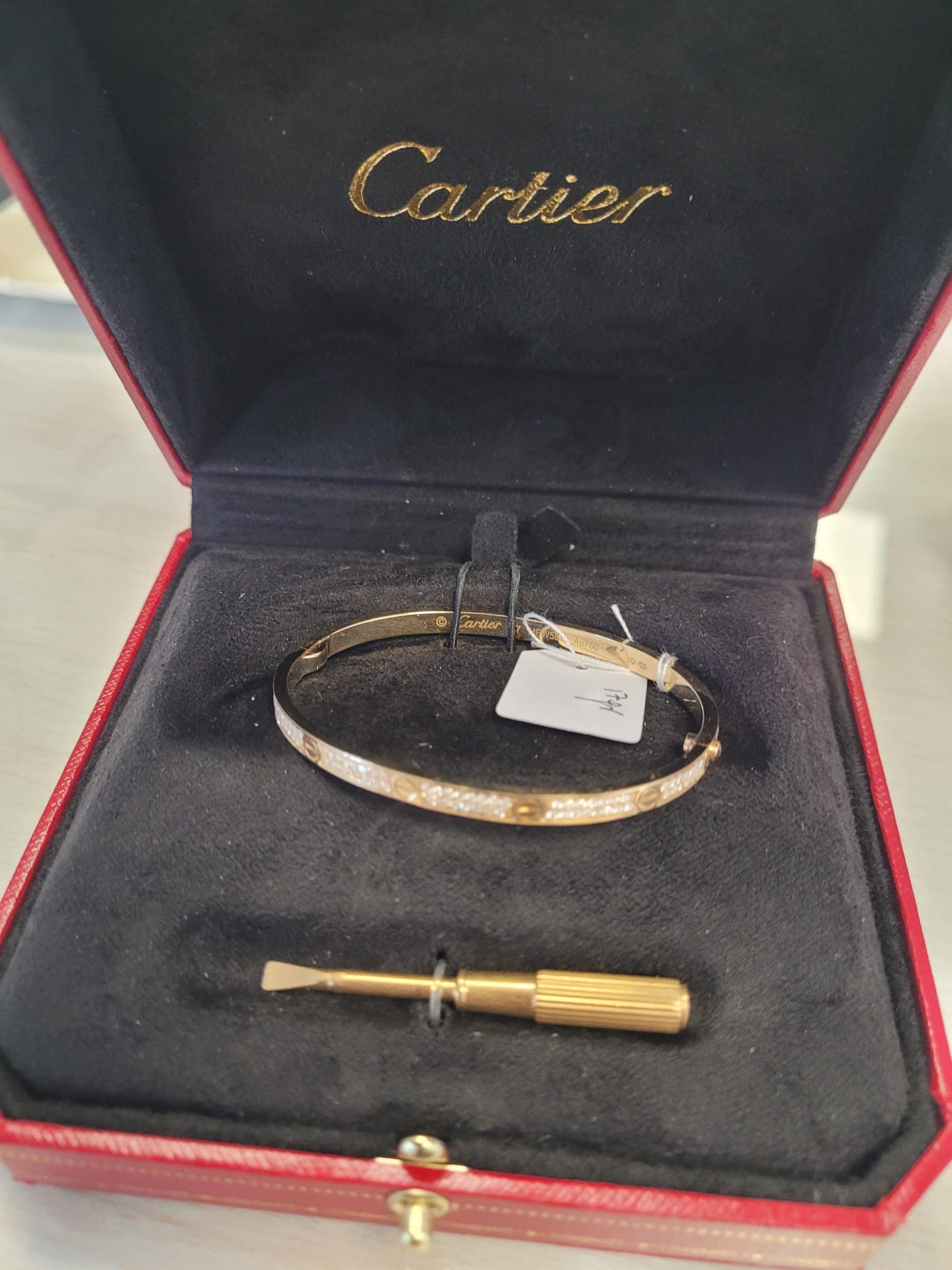 Rachat de montres de luxe à Paris 15e